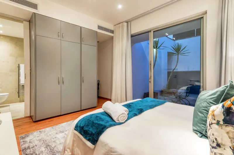 Strathmore House in Camps Bay – photo 33