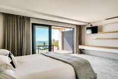 Halo Villa in Camps Bay – photo 19 thumbnail