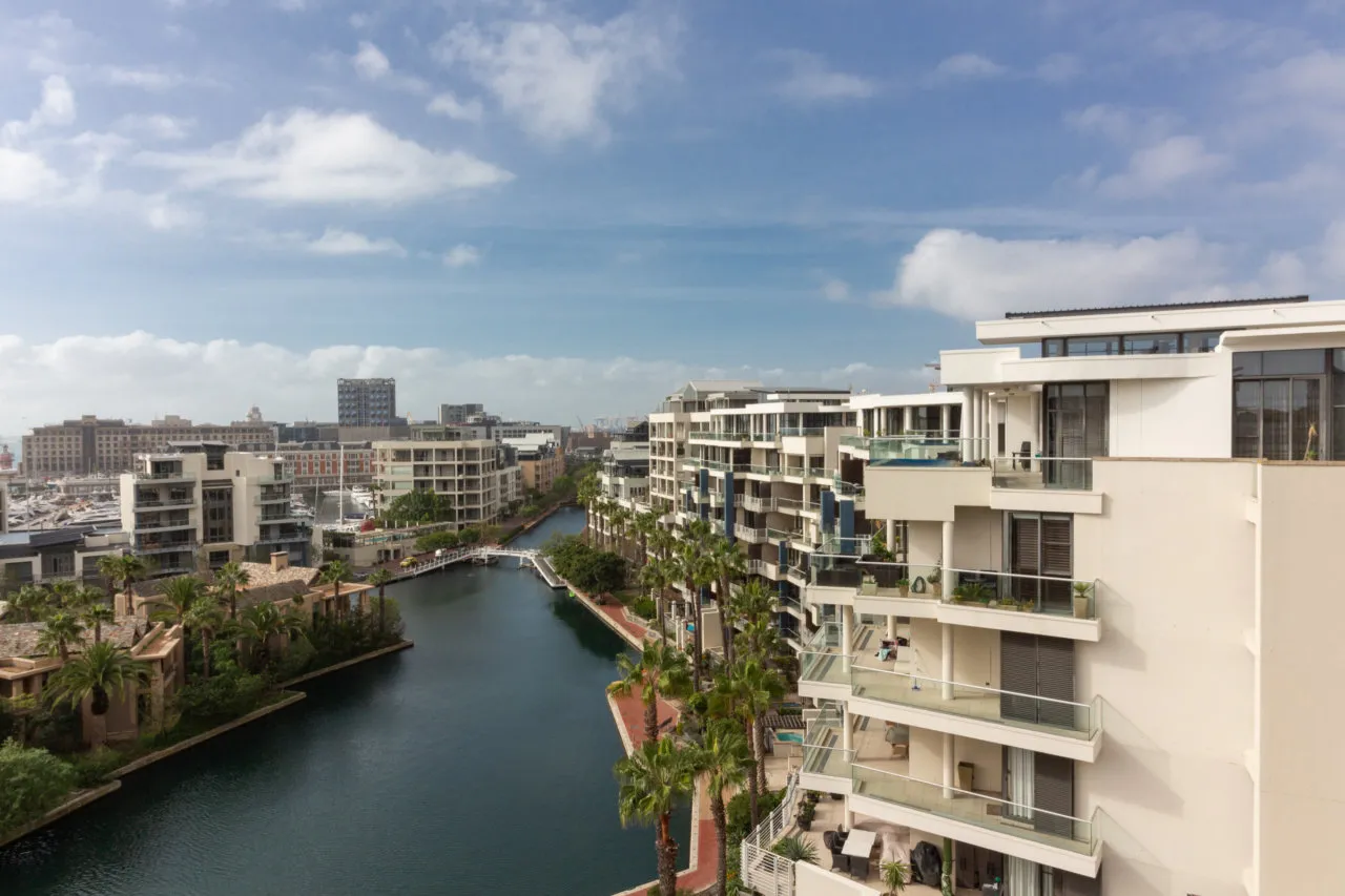 property_4cc6a8f1-e0f2-4164-8550-fc52f929c20f_94