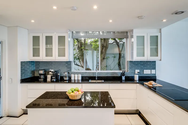 Villa Sevara in Camps Bay – photo 13