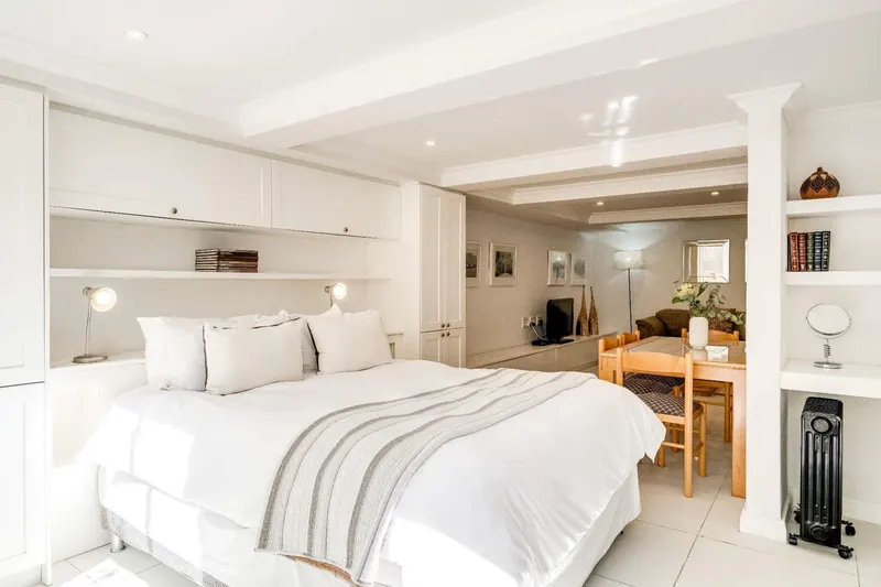 Six Selbourne in Sea point – photo 39