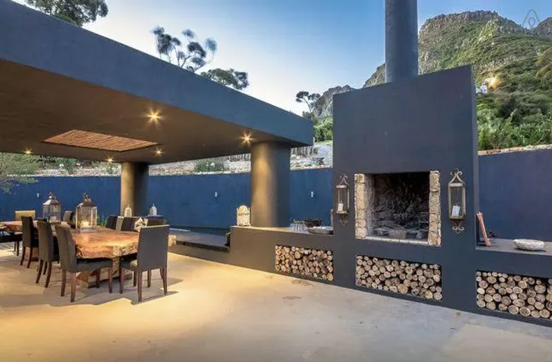 Hout Bay Mansion in Hout Bay – photo 5
