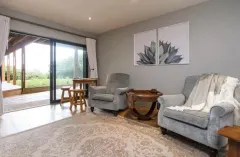 Anastasis Villa in Chapmans Peak – photo 12 thumbnail