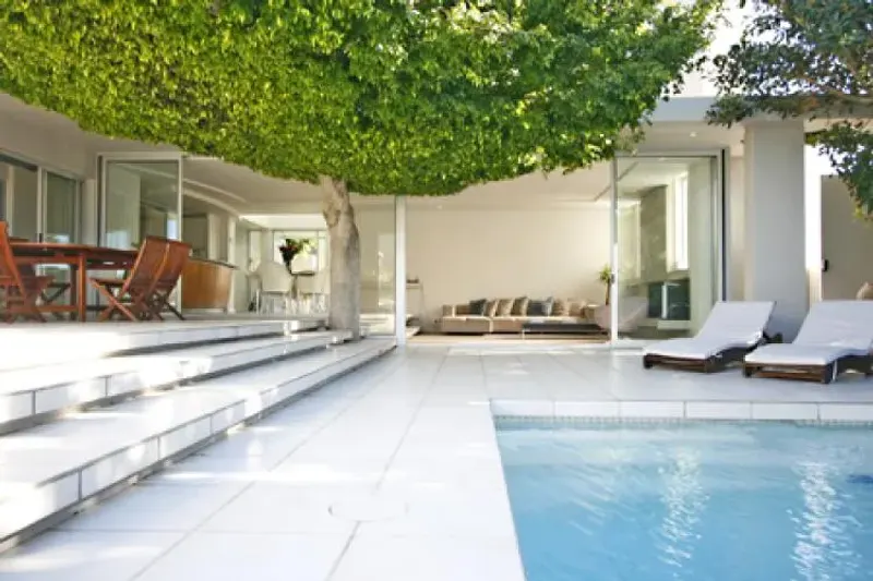 Lions View Main House in Camps Bay – photo 6