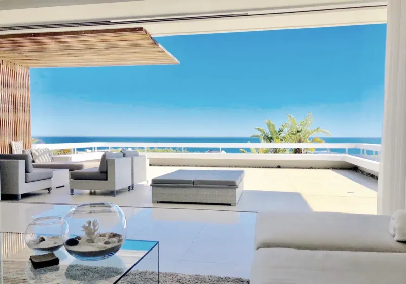 Aqua House