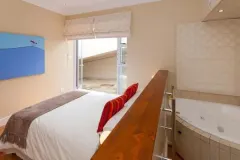 Conway Court Apartment in Bantry Bay – photo 10 thumbnail