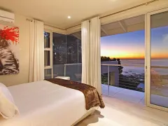 The Falcon in Camps Bay – photo 16 thumbnail