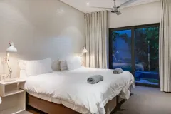 Eames Villa in Camps Bay – photo 20 thumbnail