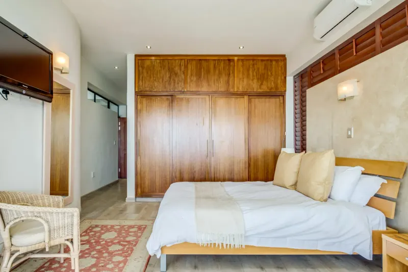 Bali Luxury Suite E in Camps Bay – photo 7