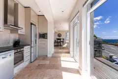 Sunset Cove Apartment in Camps Bay – photo 7 thumbnail