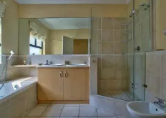 Bay Vista Views in Green Point – photo 4 thumbnail