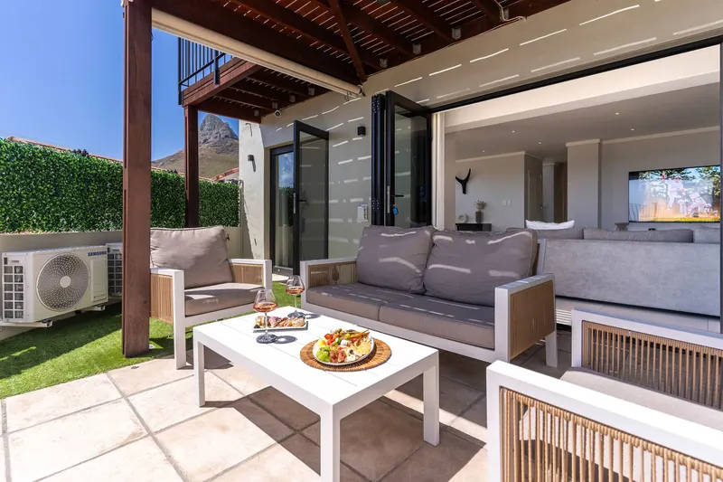 Camps Bay Nest in Camps Bay – photo 8
