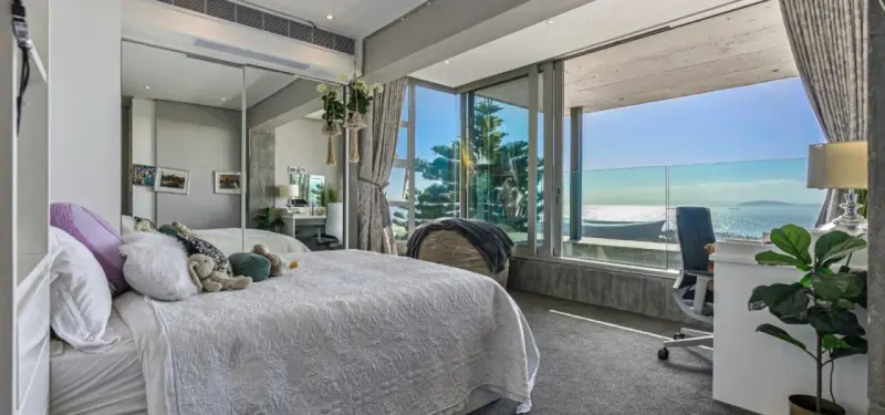 Majestic Sky Villa in Green Point – photo 21