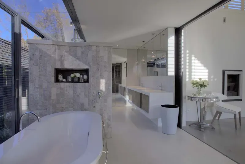 High Constantia Villa in Constantia – photo 13