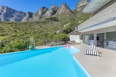 Callisto Villa in Bakoven – photo 2 thumbnail