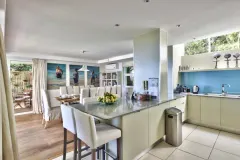 Tree Rd Villa in Camps Bay – photo 37 thumbnail