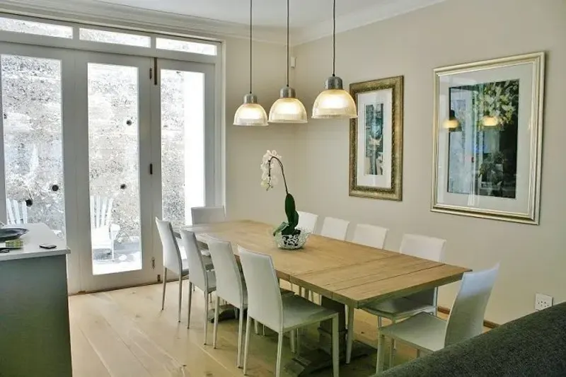 Clifton Cottage in Clifton – photo 1