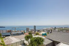 Rhine Stone in Sea point – photo 10 thumbnail