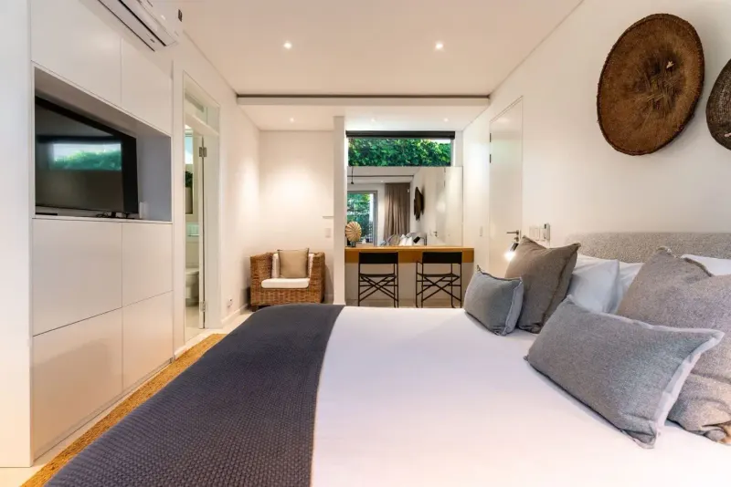 Marine Villa in Camps Bay – photo 14