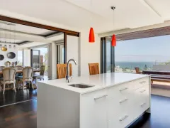 Villa Sekoma in Camps Bay – photo 5 thumbnail