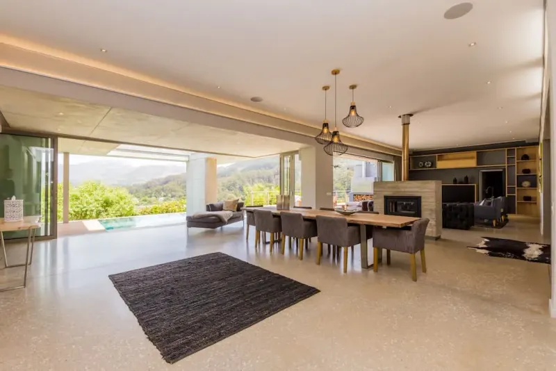 Villa Constantia in Bishopscourt – photo 65