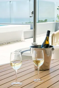 Khalanga Penthouse in Camps Bay – photo 6 thumbnail