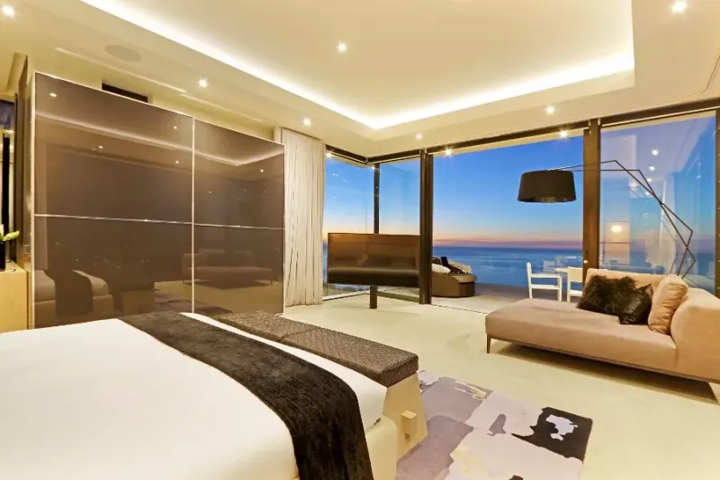 Titan Villa in Bantry Bay – photo 16