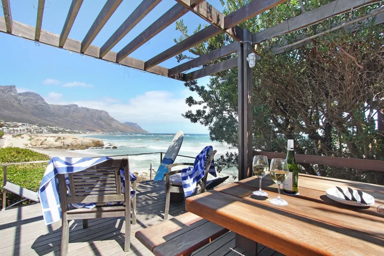 Glen Beach Vista House Upper Unit in Camps Bay