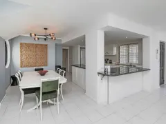 Sausalito Penthouse in Sea Point – photo 5 thumbnail