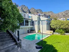 Theresa Avenue Villa in Bakoven – photo 29 thumbnail