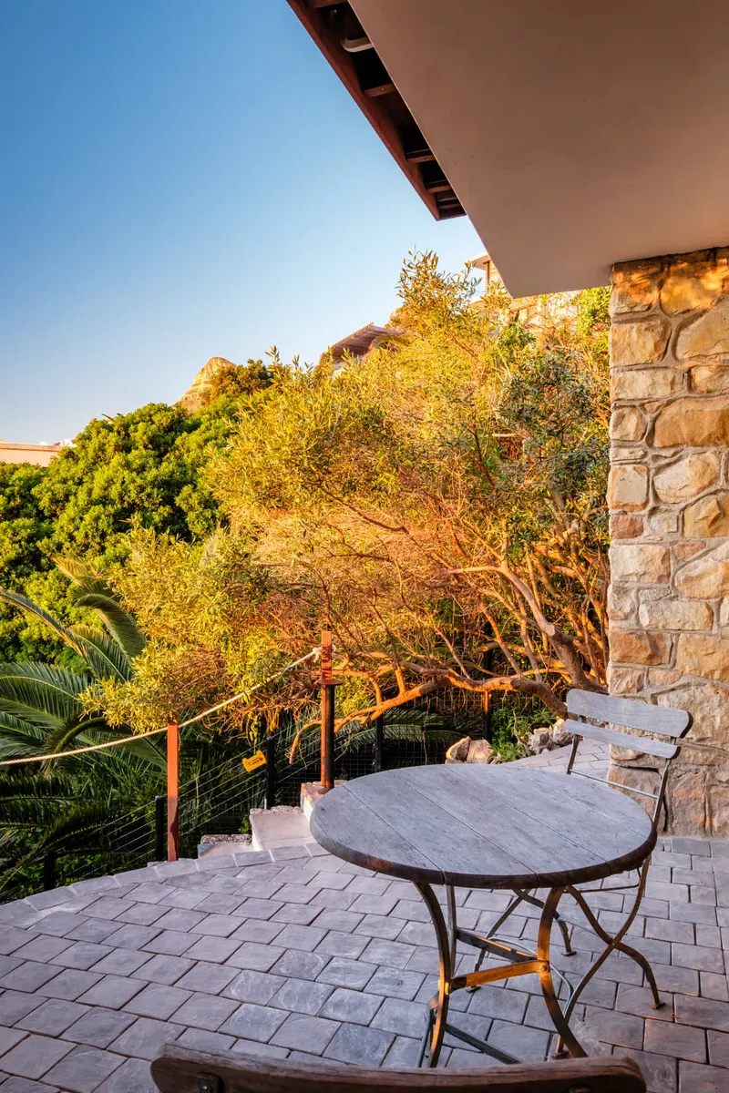 Rock Retreat in Camps bay – photo 4