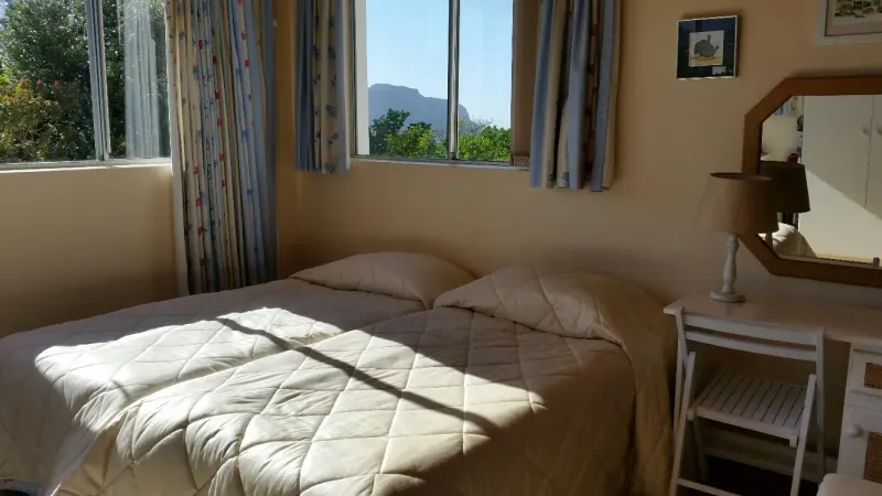 Valley Views in Fish Hoek – photo 10