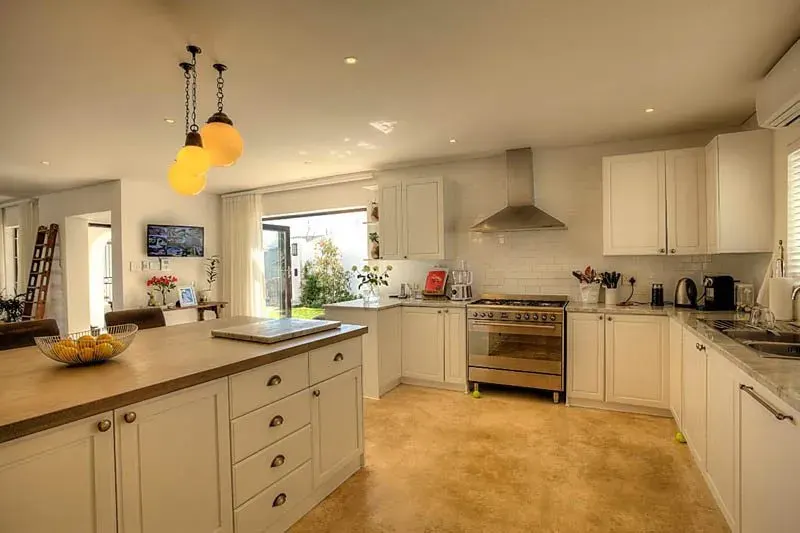 Borbeaux Villa in Sea Point – photo 6