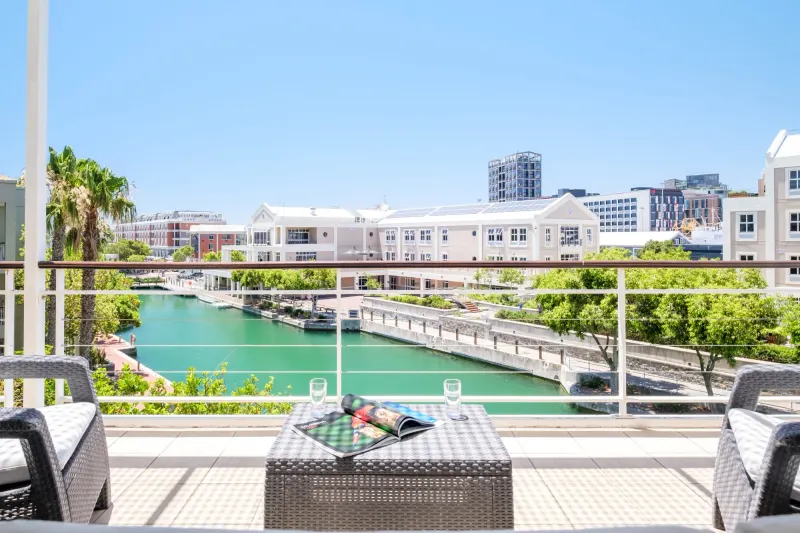 Altmore 203 in V&A Waterfront – photo 21