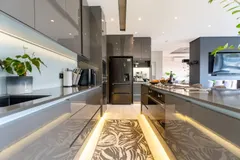 Joubert Oasis Villa in Green Point – photo 25 thumbnail