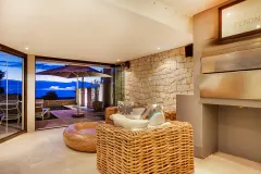 Lion's Crest Villa in Bakoven – photo 5 thumbnail
