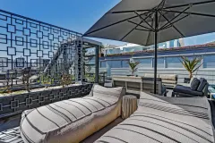 Bantry Luxe Apartment 2 in Bantry Bay – photo 4 thumbnail