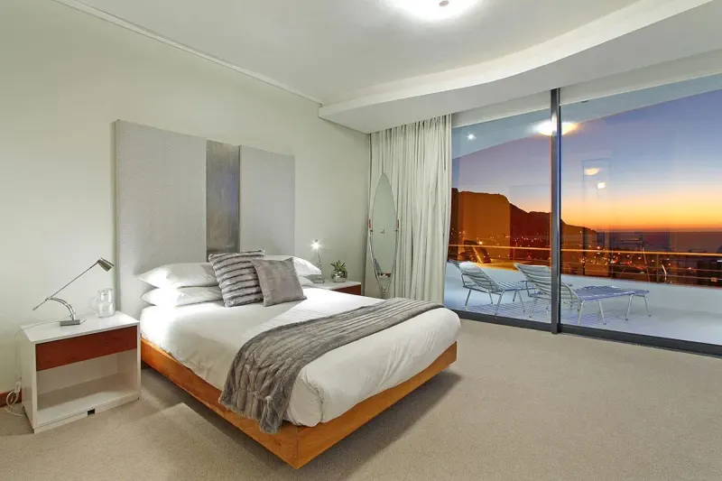 Strathmore Villa in Camps Bay – photo 12
