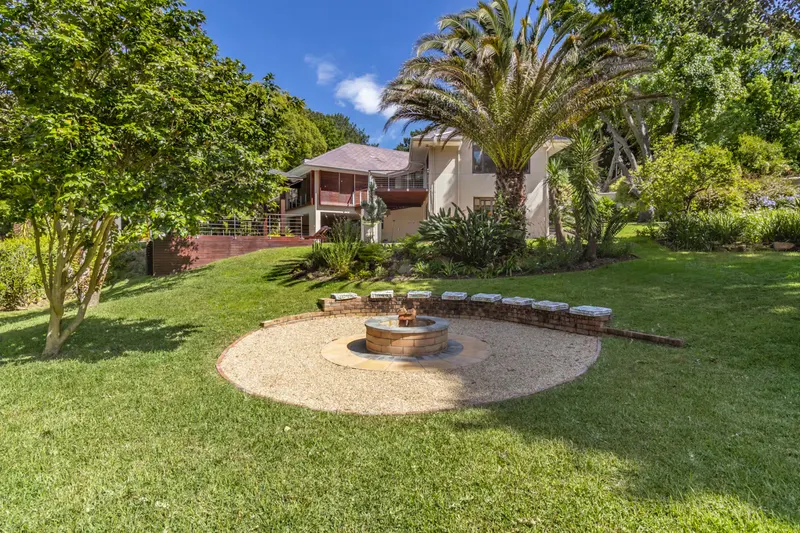 Southern Retreat in Bishopscourt – photo 22