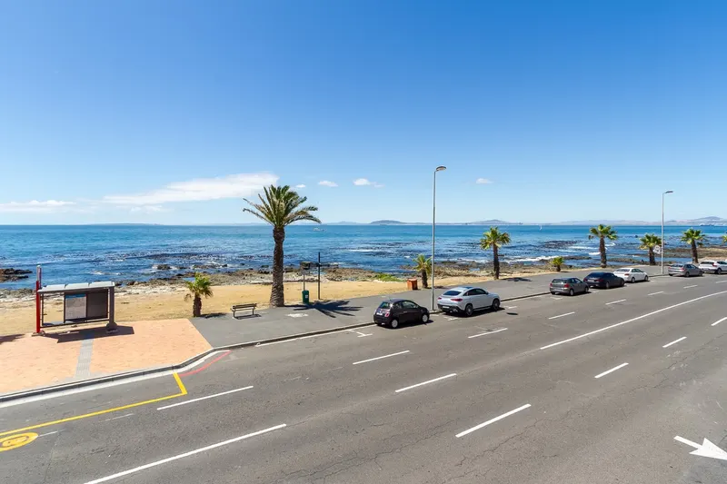 East West One in Mouille Point – photo 51