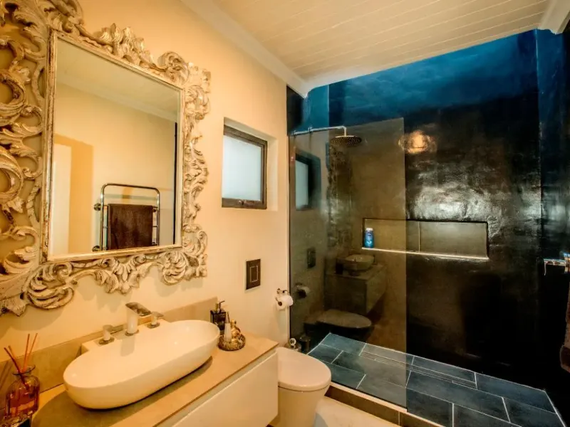 Mountain Side Mansion in Westlake – photo 20