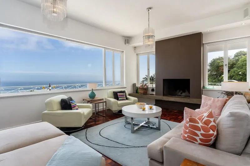 Picasso Villa in Camps Bay – photo 10