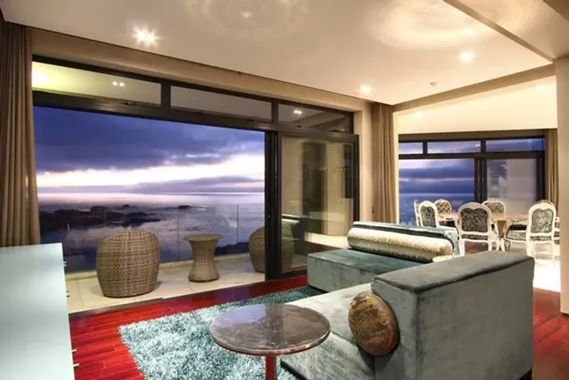 Bali Place in Camps Bay – photo 5