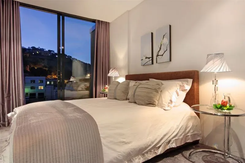 35 on Rose Penthouse in Cape Town City Centre – photo 6