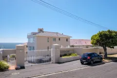 Sea Escape in camps bay – photo 23 thumbnail