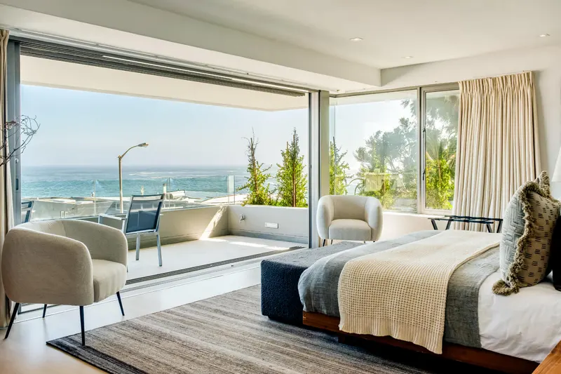 Blue Ocean Penthouse in Camps Bay – photo 12