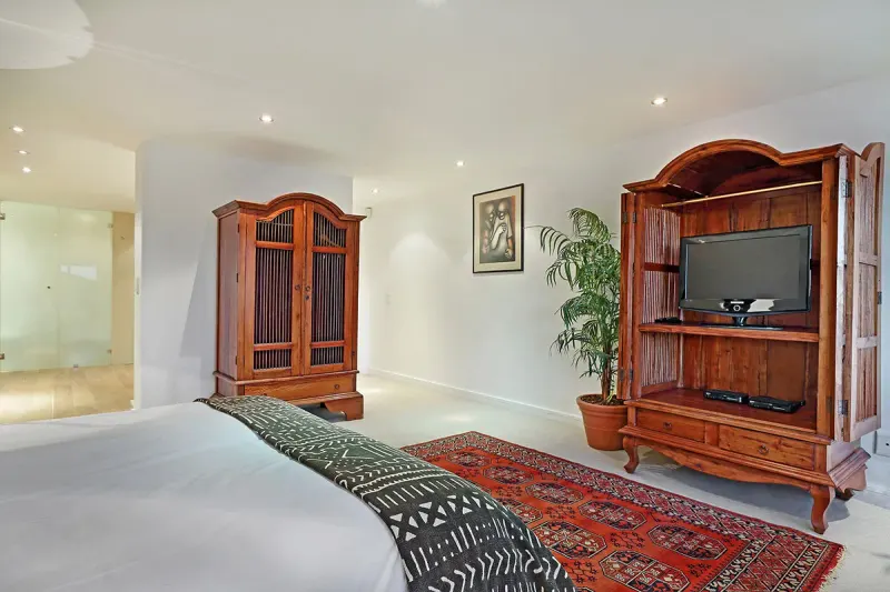 Summer Place in Camps Bay – photo 12