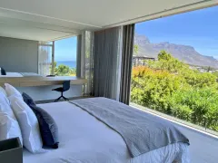 Montana Ruby in Camps Bay – photo 8 thumbnail