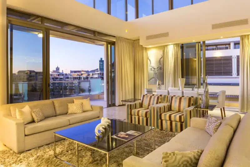 Lawhill Penthouse in V&A Waterfront – photo 8