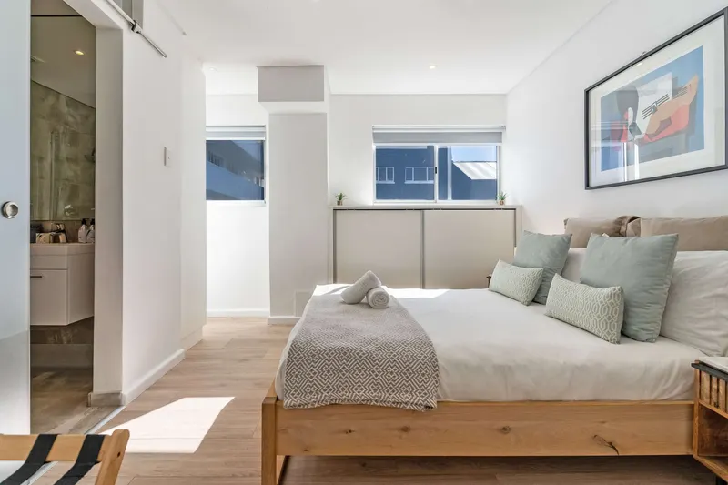 MP357 - UNIT 10 in Mouille Point – photo 25
